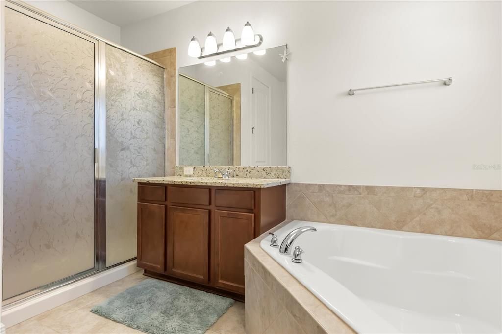 For Sale: $789,000 (4 beds, 3 baths, 2650 Square Feet)