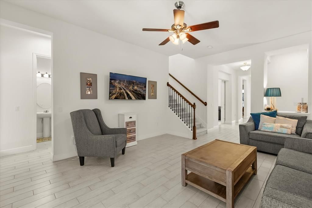 For Sale: $789,000 (4 beds, 3 baths, 2650 Square Feet)