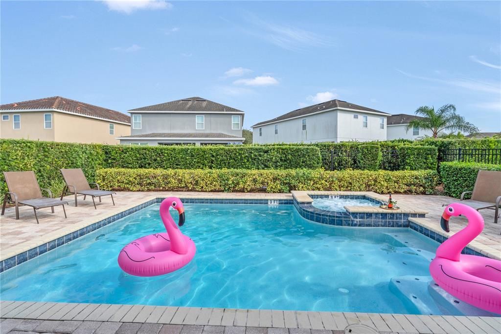 待售: $986,000 (11 贝兹, 10 浴室, 4707 平方英尺)