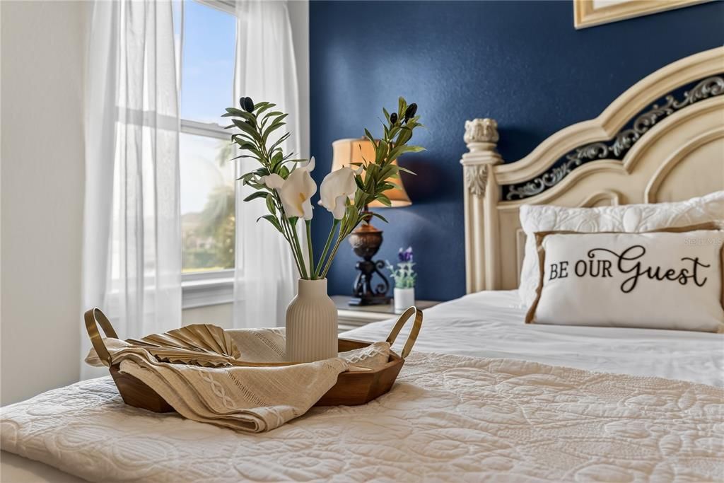 待售: $986,000 (11 贝兹, 10 浴室, 4707 平方英尺)