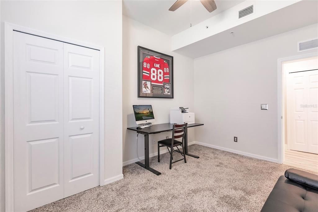 待售: $400,000 (3 贝兹, 2 浴室, 1917 平方英尺)