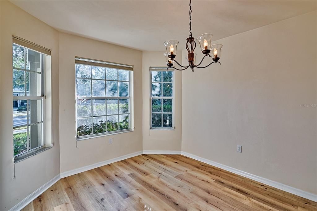 En Venta: $324,900 (3 camas, 2 baños, 1487 Pies cuadrados)