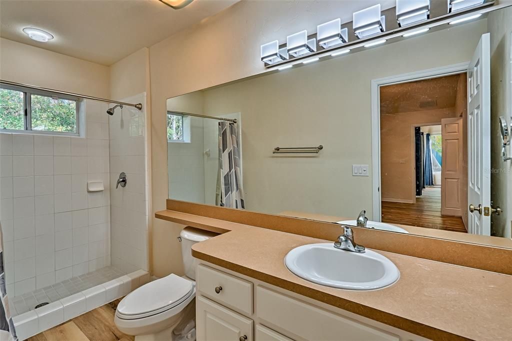 En Venta: $324,900 (3 camas, 2 baños, 1487 Pies cuadrados)