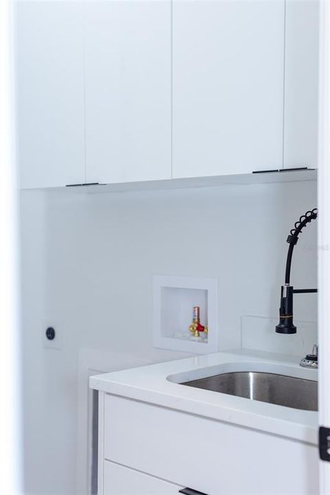 待售: $499,900 (4 贝兹, 3 浴室, 2053 平方英尺)