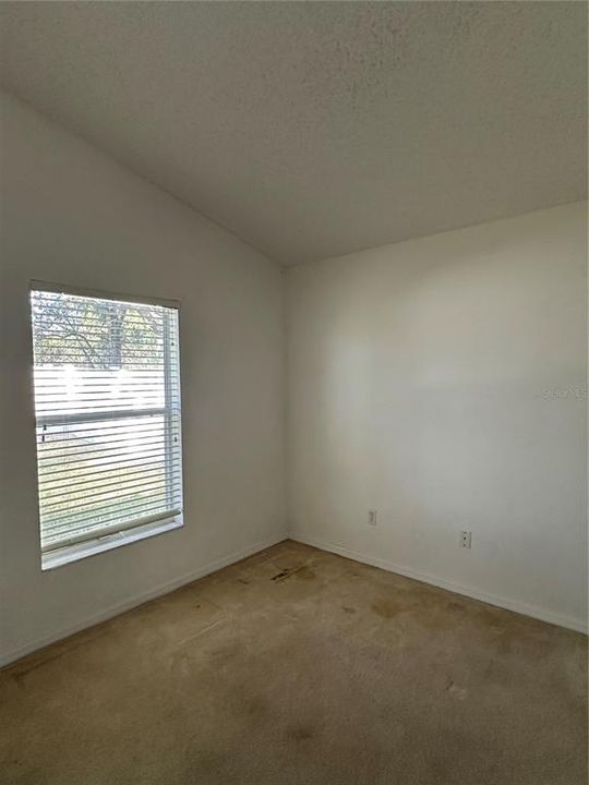 出租: $2,600 (4 贝兹, 2 浴室, 1823 平方英尺)