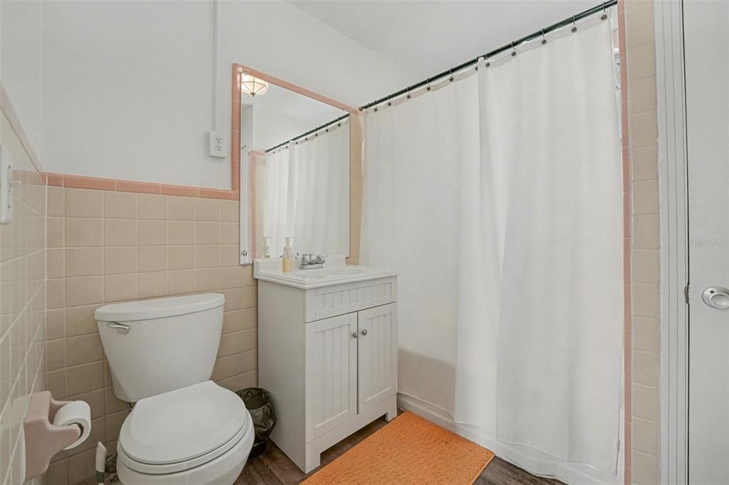 待售: $200,000 (2 贝兹, 2 浴室, 1400 平方英尺)