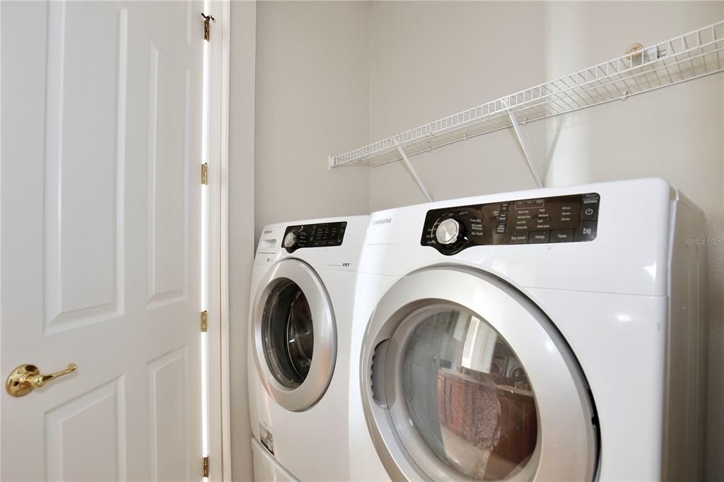 En Renta: $2,595 (4 camas, 2 baños, 2275 Pies cuadrados)