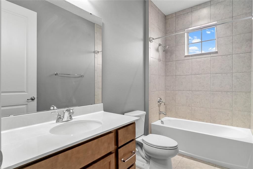 待售: $1,125,000 (5 贝兹, 4 浴室, 3894 平方英尺)