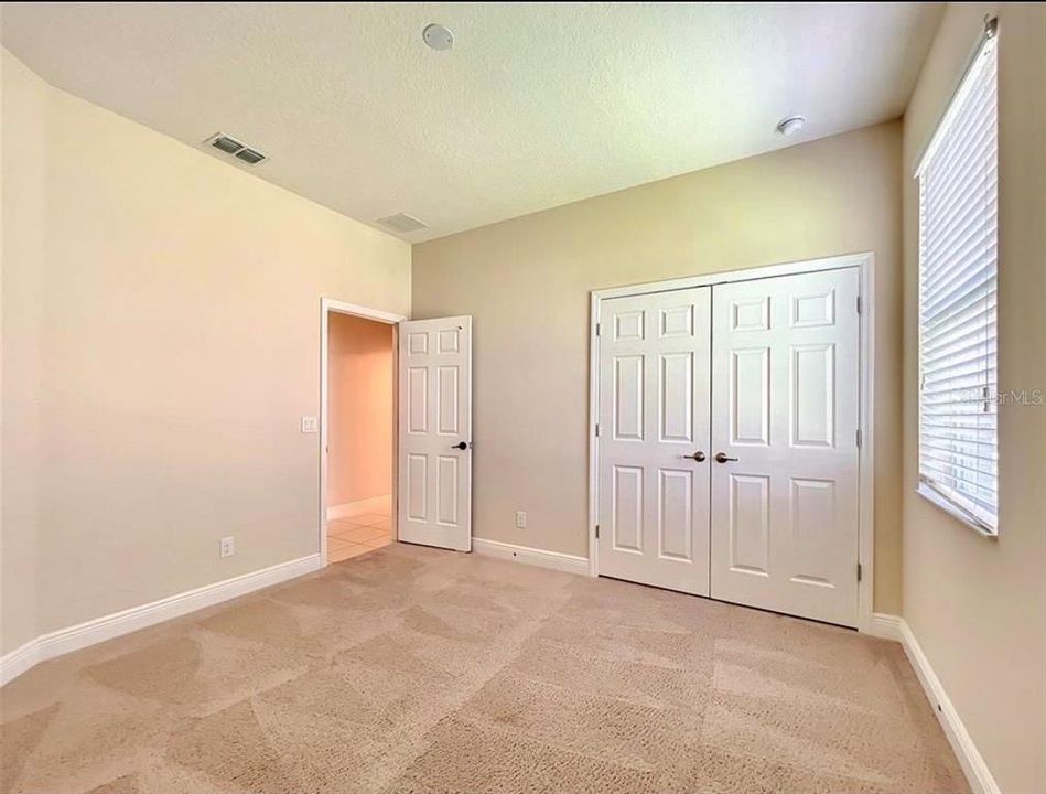 For Sale: $690,000 (4 beds, 2 baths, 2569 Square Feet)