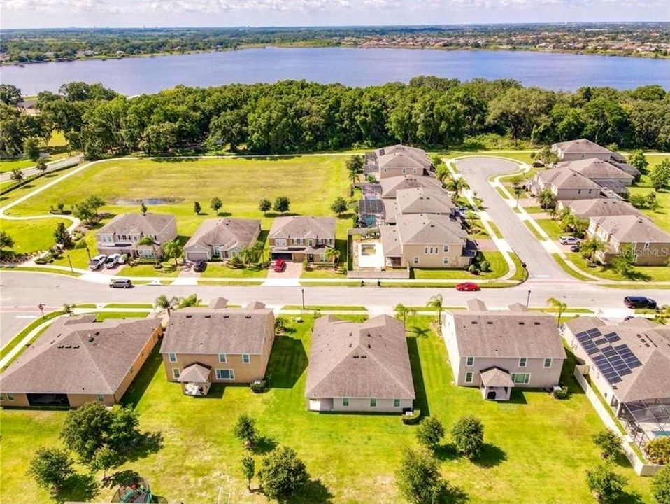 For Sale: $690,000 (4 beds, 2 baths, 2569 Square Feet)