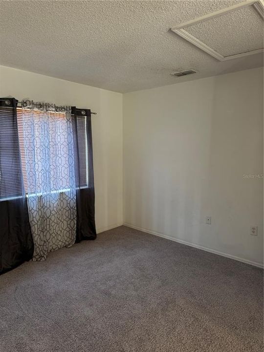 出租: $2,300 (3 贝兹, 2 浴室, 1458 平方英尺)