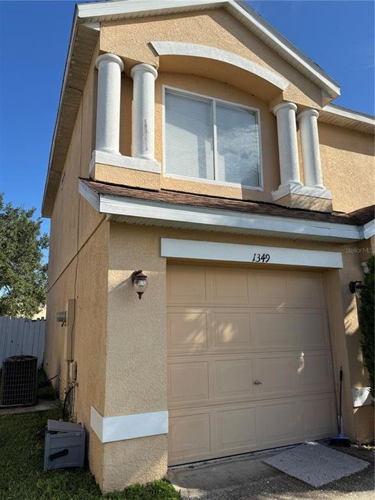 出租: $2,300 (3 贝兹, 2 浴室, 1458 平方英尺)