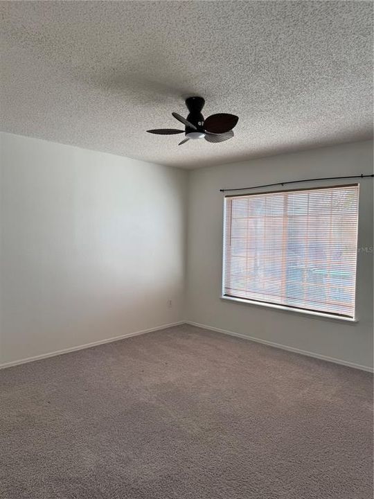 出租: $2,300 (3 贝兹, 2 浴室, 1458 平方英尺)