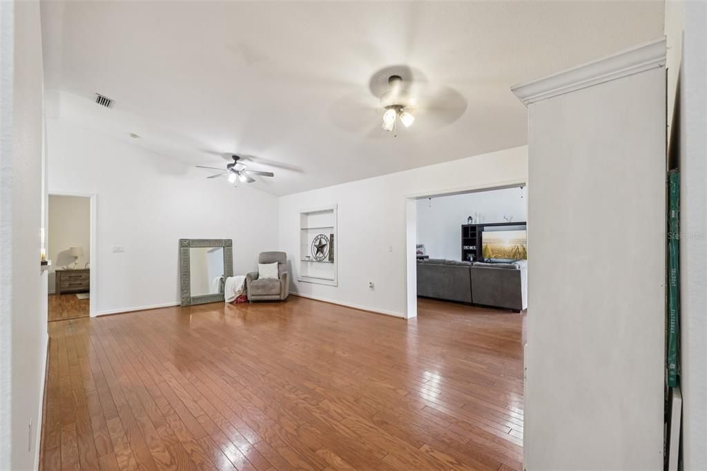 待售: $669,900 (4 贝兹, 3 浴室, 2306 平方英尺)