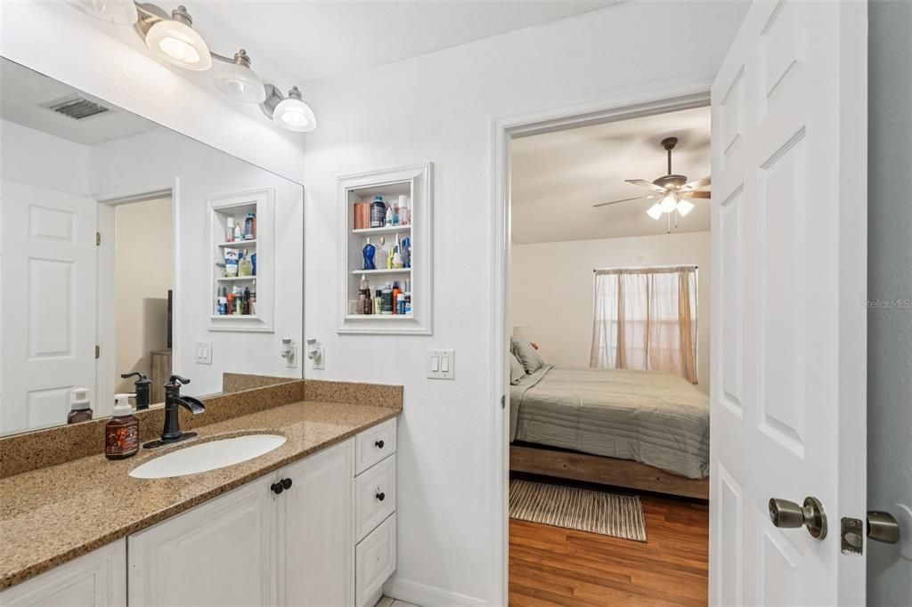 待售: $669,900 (4 贝兹, 3 浴室, 2306 平方英尺)