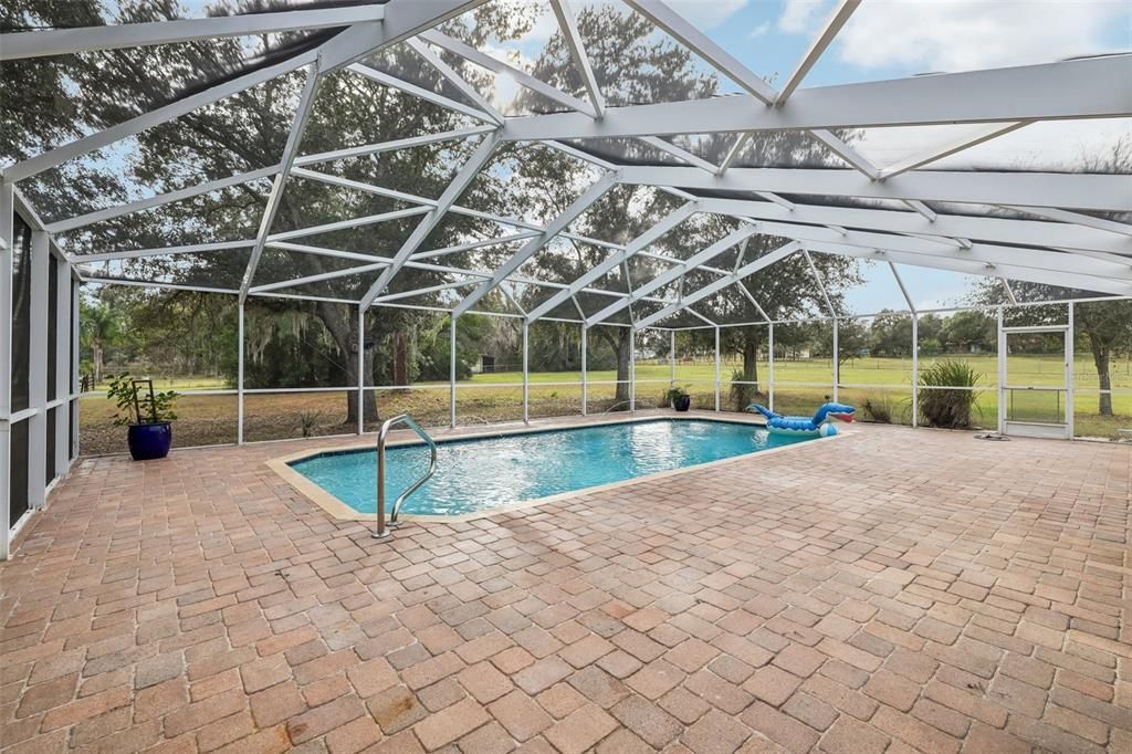 待售: $669,900 (4 贝兹, 3 浴室, 2306 平方英尺)