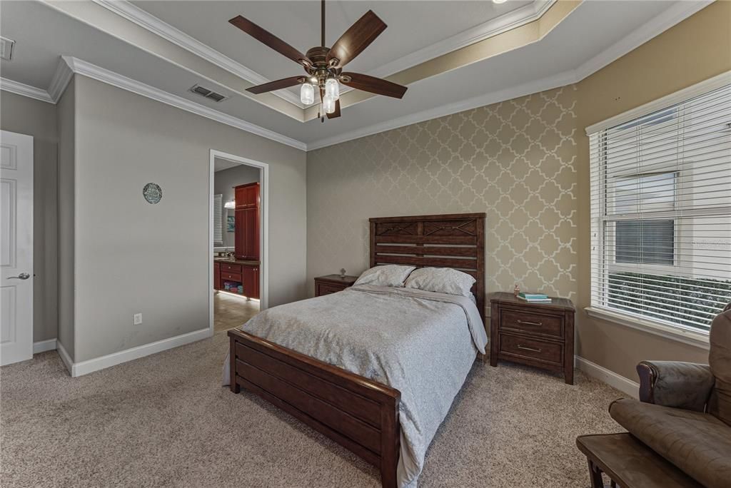 На продажу: $345,000 (3 спален, 2 ванн, 1816 Квадратных фут)