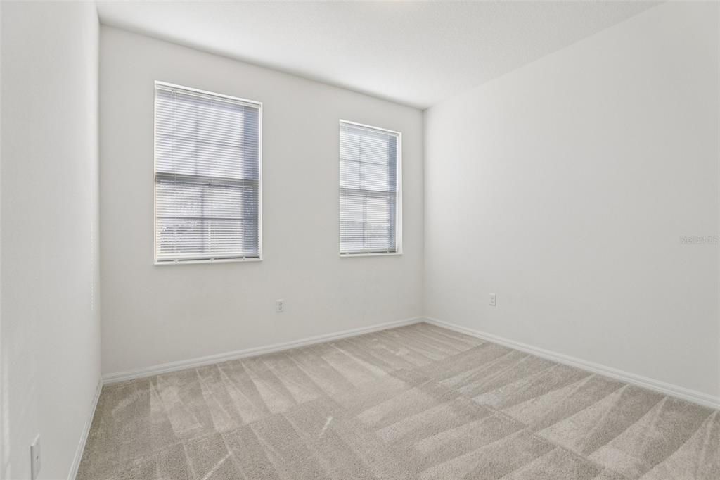 待售: $568,000 (4 贝兹, 2 浴室, 2538 平方英尺)