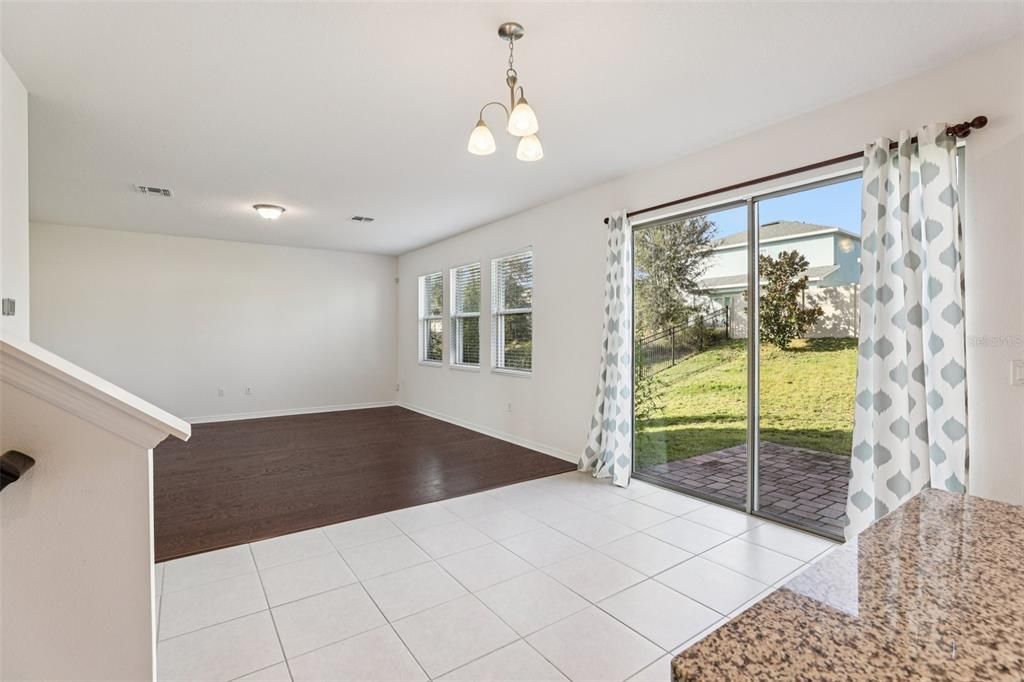 待售: $568,000 (4 贝兹, 2 浴室, 2538 平方英尺)