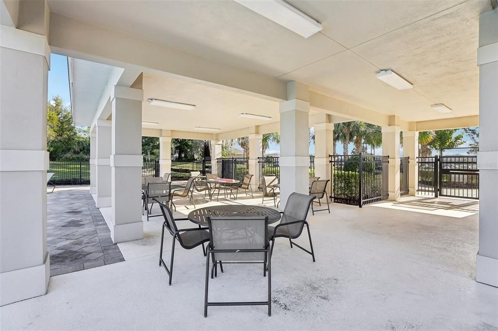 待售: $568,000 (4 贝兹, 2 浴室, 2538 平方英尺)