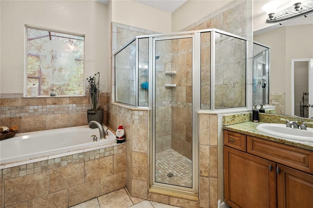 For Sale: $595,000 (3 beds, 2 baths, 2308 Square Feet)