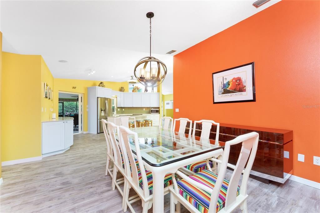 For Sale: $459,000 (3 beds, 2 baths, 1881 Square Feet)