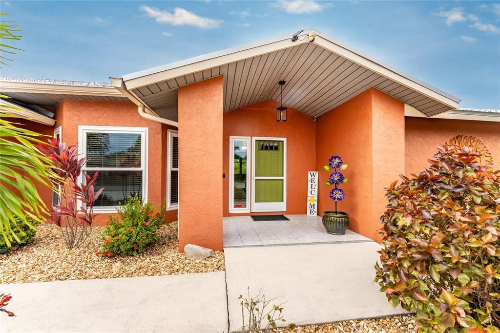 For Sale: $459,000 (3 beds, 2 baths, 1881 Square Feet)