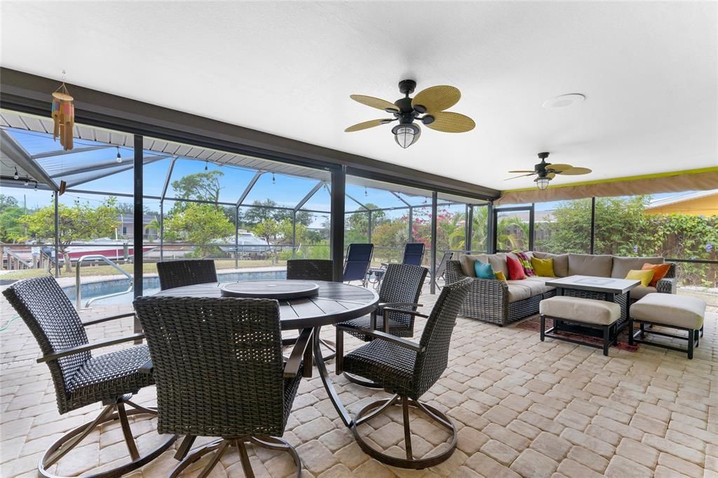 For Sale: $459,000 (3 beds, 2 baths, 1881 Square Feet)