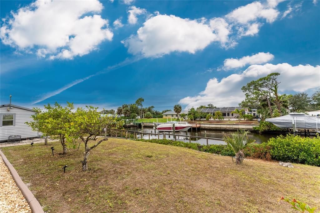 For Sale: $459,000 (3 beds, 2 baths, 1881 Square Feet)