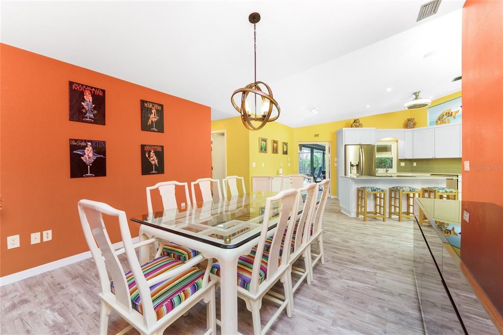 For Sale: $459,000 (3 beds, 2 baths, 1881 Square Feet)