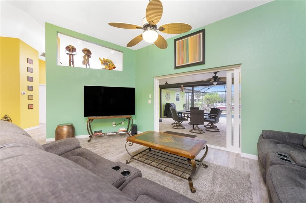 For Sale: $459,000 (3 beds, 2 baths, 1881 Square Feet)