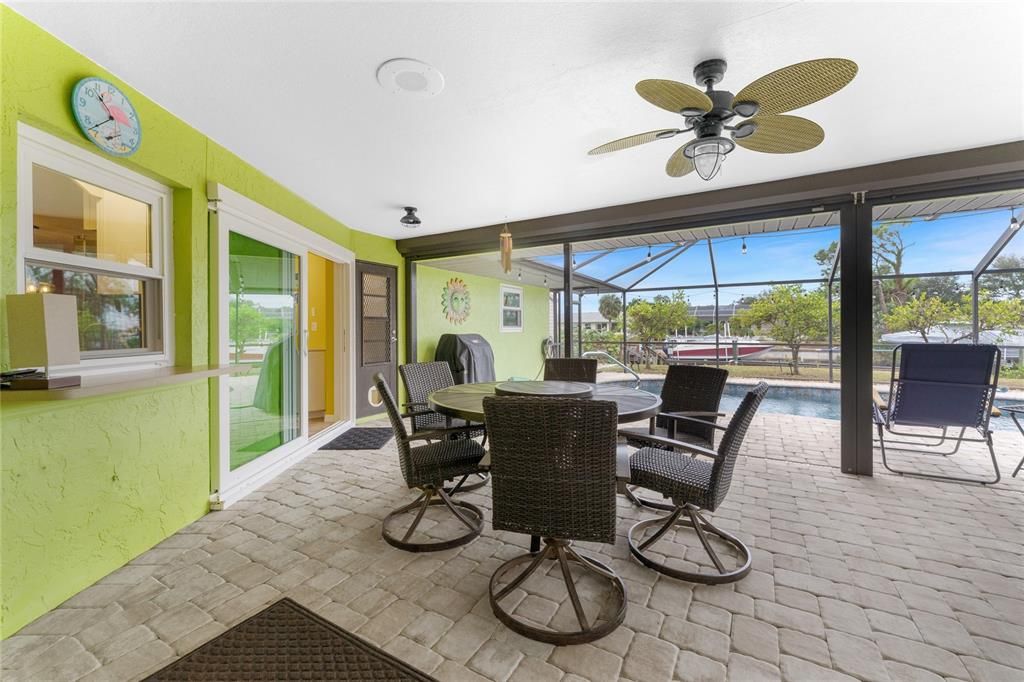 For Sale: $459,000 (3 beds, 2 baths, 1881 Square Feet)