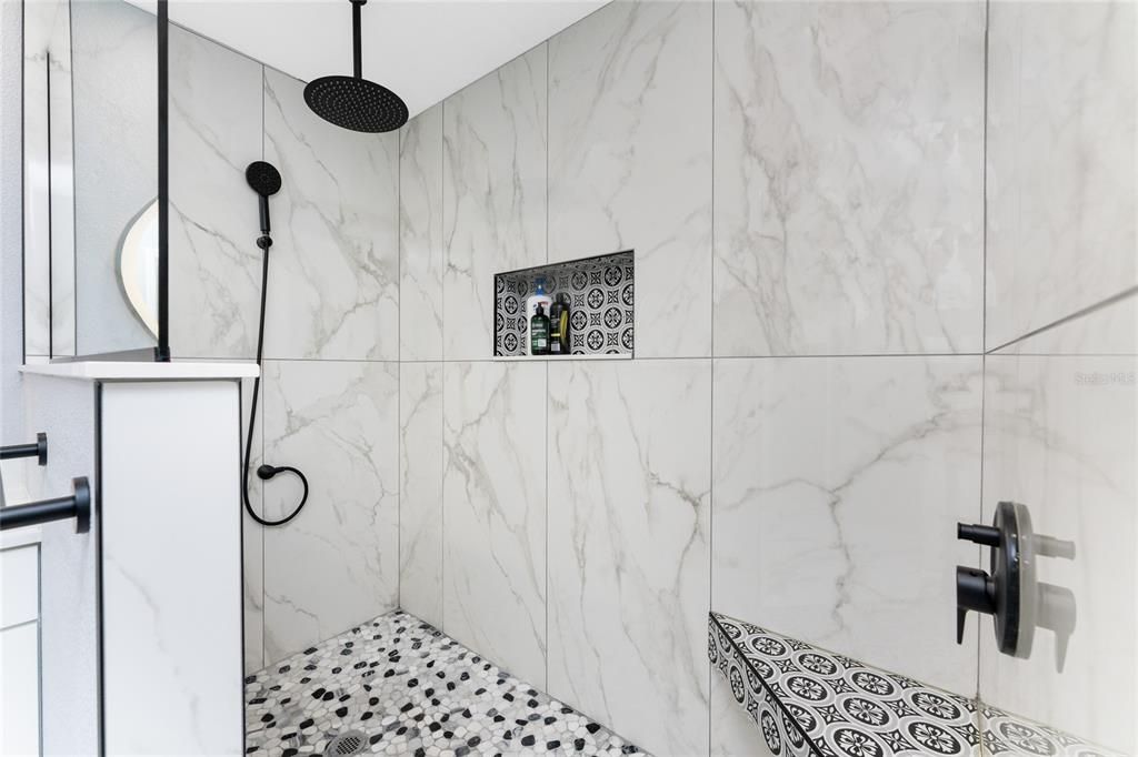 For Sale: $459,000 (3 beds, 2 baths, 1881 Square Feet)