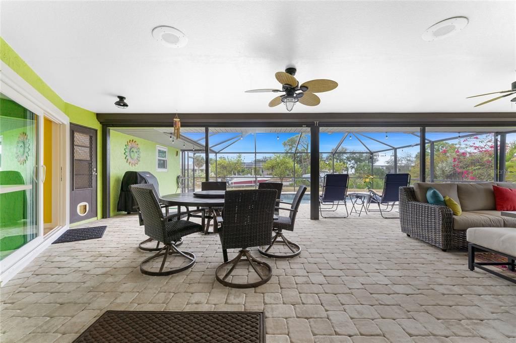 For Sale: $459,000 (3 beds, 2 baths, 1881 Square Feet)