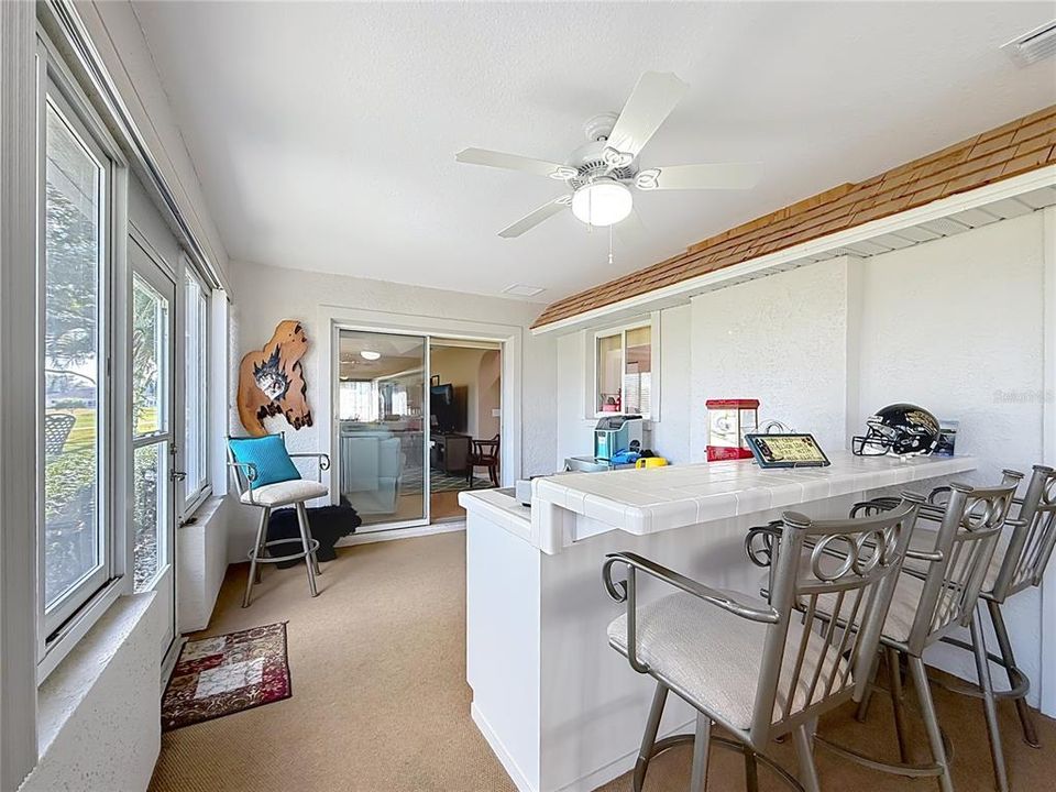 For Sale: $419,000 (2 beds, 2 baths, 1736 Square Feet)