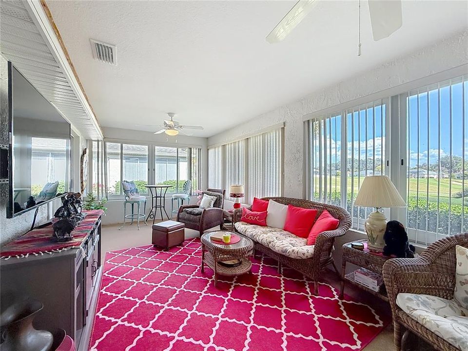 For Sale: $419,000 (2 beds, 2 baths, 1736 Square Feet)