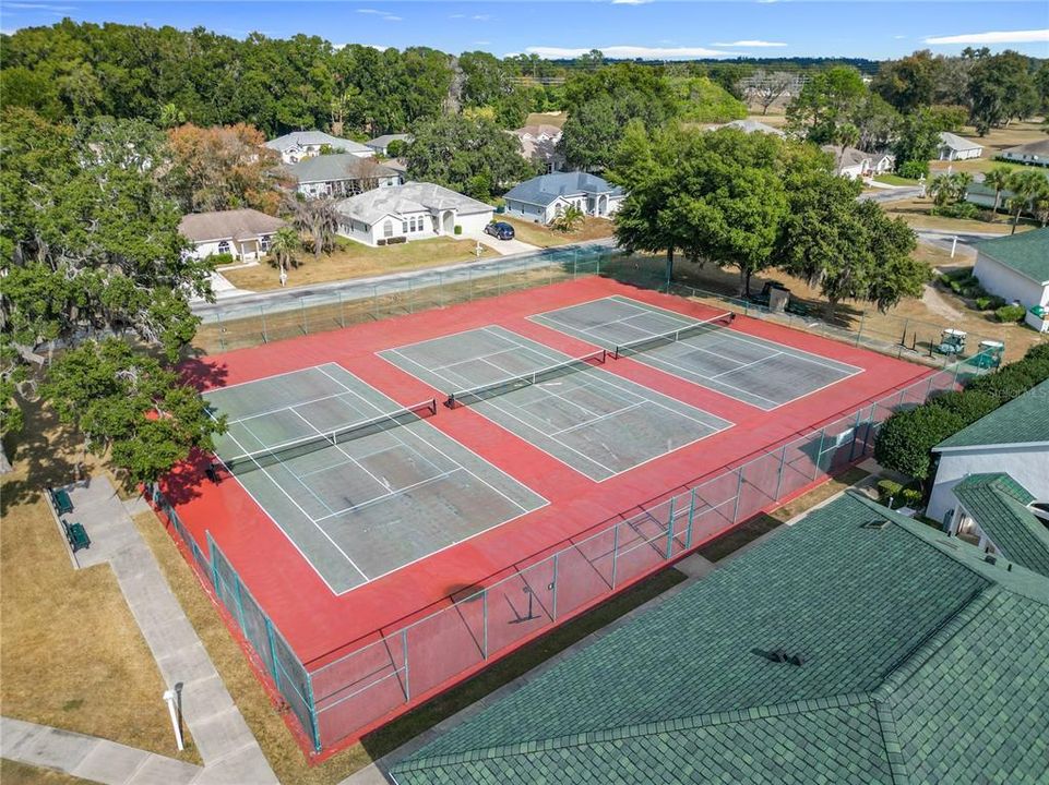 For Sale: $419,000 (2 beds, 2 baths, 1736 Square Feet)