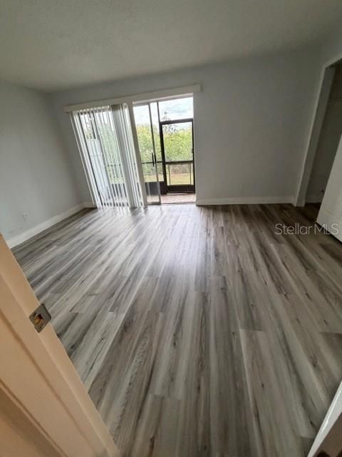 For Rent: $1,200 (1 beds, 1 baths, 760 Square Feet)