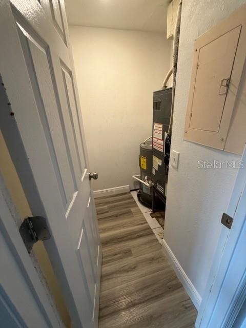 For Rent: $1,200 (1 beds, 1 baths, 760 Square Feet)