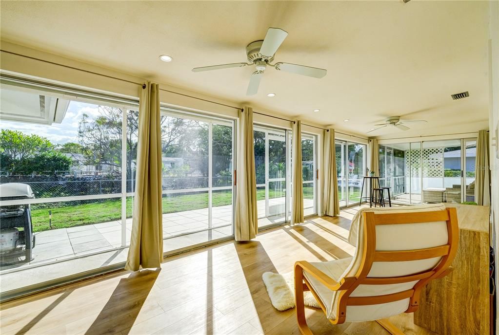 For Rent: $3,750 (3 beds, 3 baths, 2017 Square Feet)