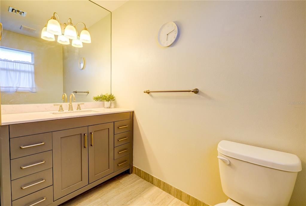 For Rent: $3,750 (3 beds, 3 baths, 2017 Square Feet)