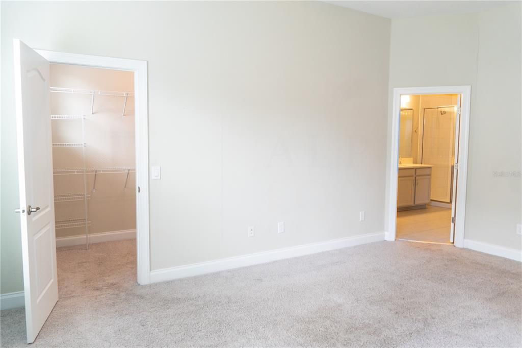 出租: $3,000 (2 贝兹, 2 浴室, 1612 平方英尺)