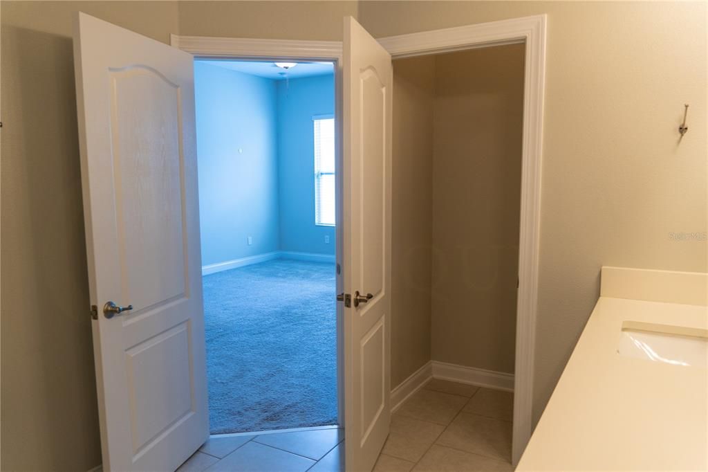 出租: $3,000 (2 贝兹, 2 浴室, 1612 平方英尺)