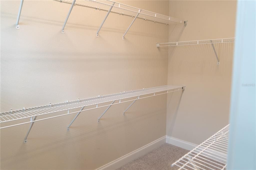 出租: $3,000 (2 贝兹, 2 浴室, 1612 平方英尺)