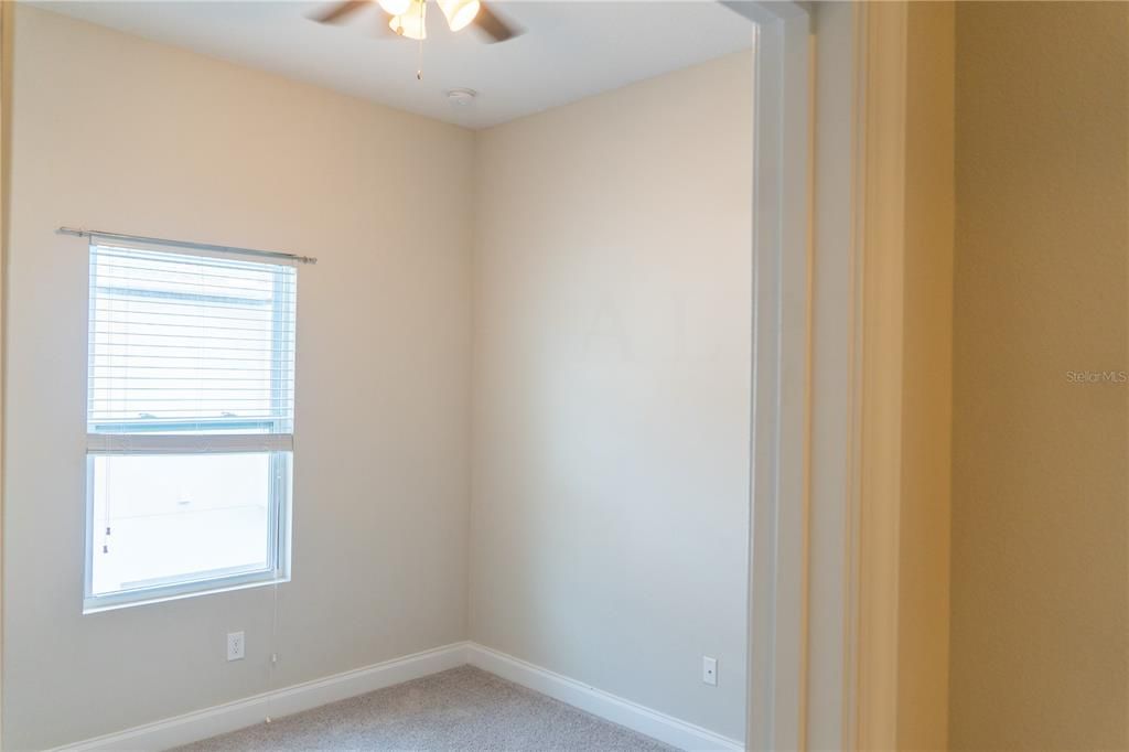 出租: $3,000 (2 贝兹, 2 浴室, 1612 平方英尺)