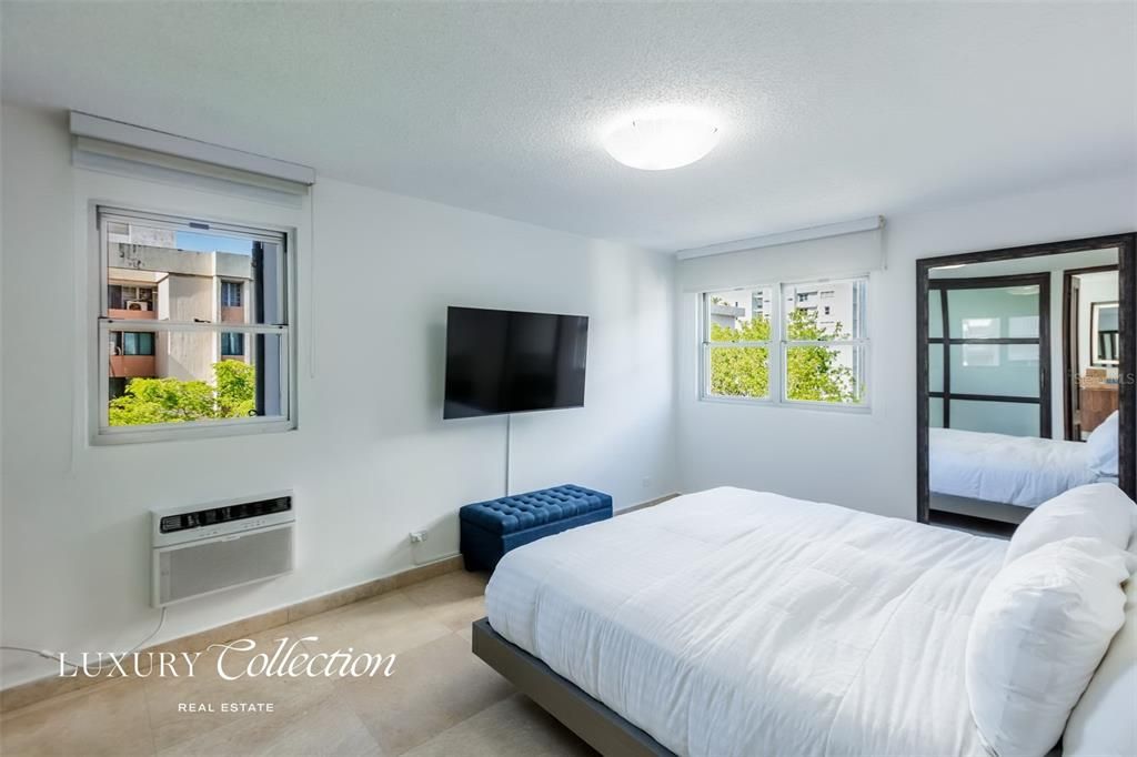 На продажу: $750,000 (3 спален, 2 ванн, 1264 Квадратных фут)