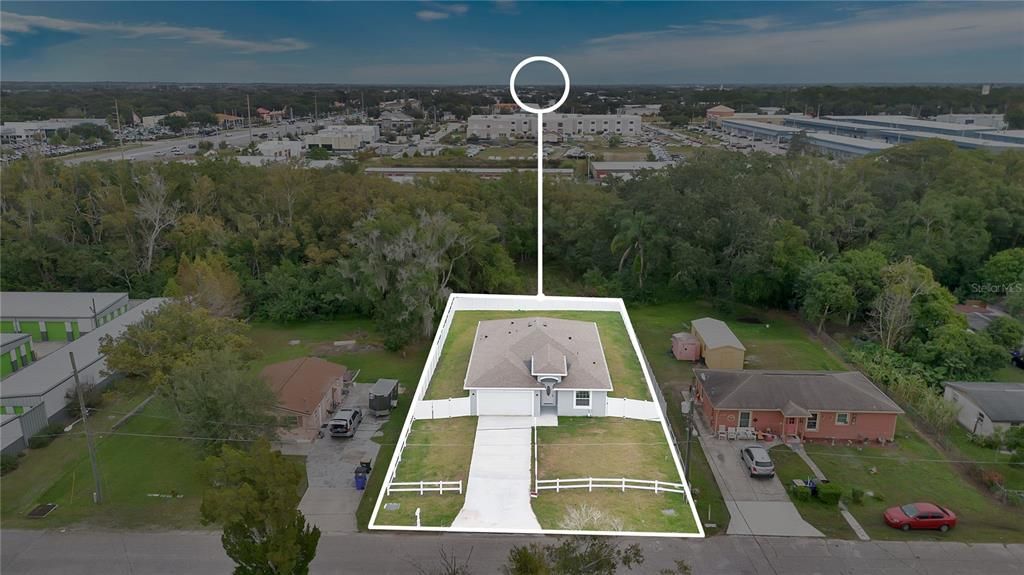 На продажу: $450,000 (4 спален, 2 ванн, 1802 Квадратных фут)