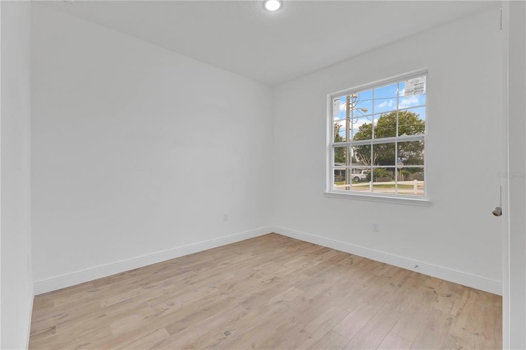 На продажу: $450,000 (4 спален, 2 ванн, 1802 Квадратных фут)