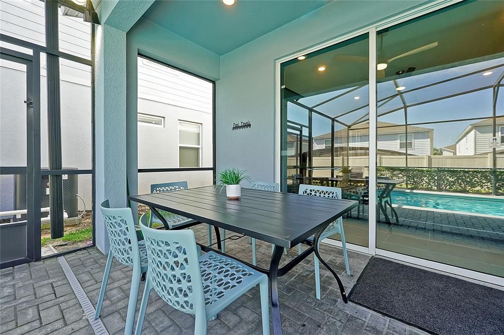 待售: $585,000 (5 贝兹, 4 浴室, 2504 平方英尺)