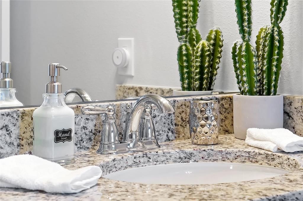 待售: $585,000 (5 贝兹, 4 浴室, 2504 平方英尺)